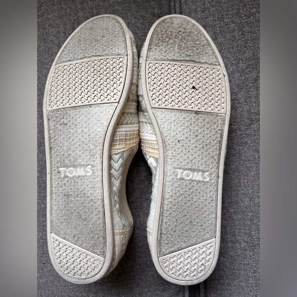 Toms Cream Woven Flats for Everyday Comfort - Picture 3 of 3